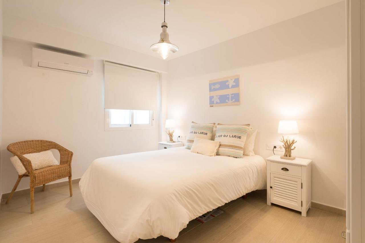 Pena City Center Apartment Малага Экстерьер фото