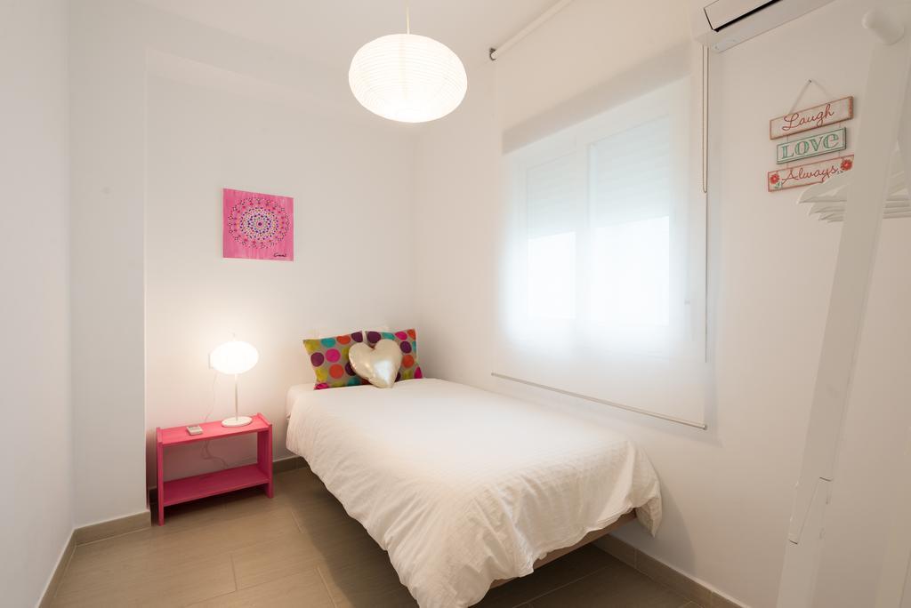Pena City Center Apartment Малага Экстерьер фото